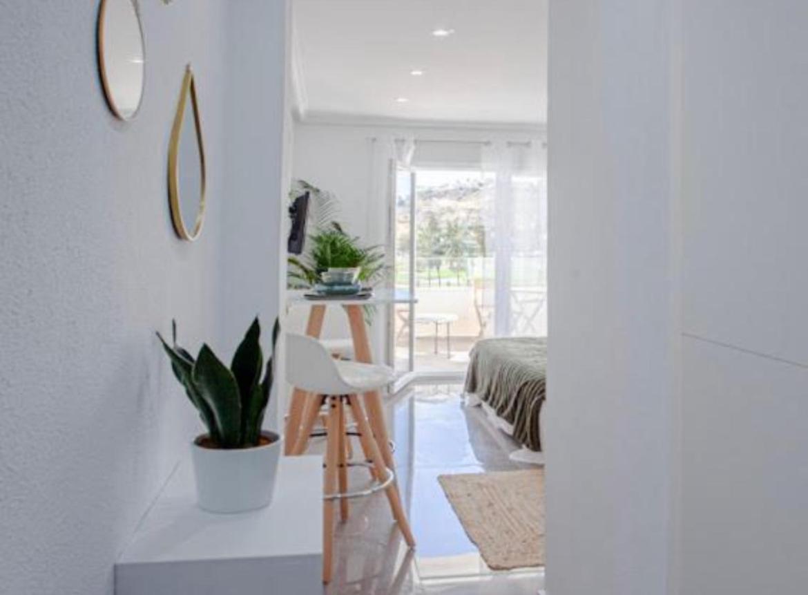 Ole Studio Apartment 罗雅勒斯 外观 照片